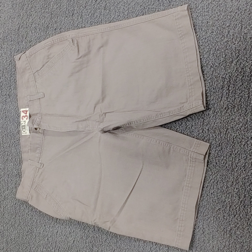 G&M shorts